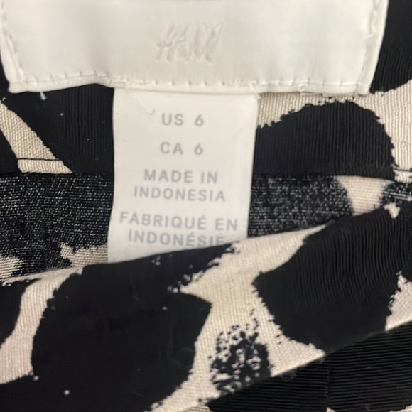 H&M skirt - Picture 4 of 4